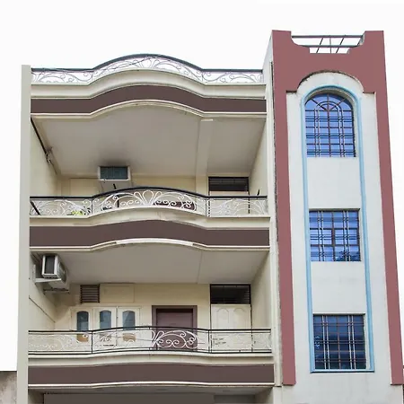 Hotel Oyo 17161 Mahalaxmi 2*